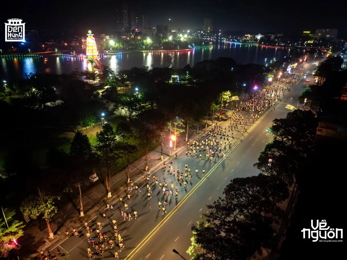 Tổ chức giải chạy xung quanh công viên Văn Lang Tổ chức giải chạy xung quanh công viên Văn Lang