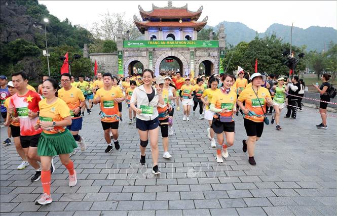 Lan tỏa giá trị văn hóa, du lịch thông qua các giải chạy marathon | baotintuc.vn